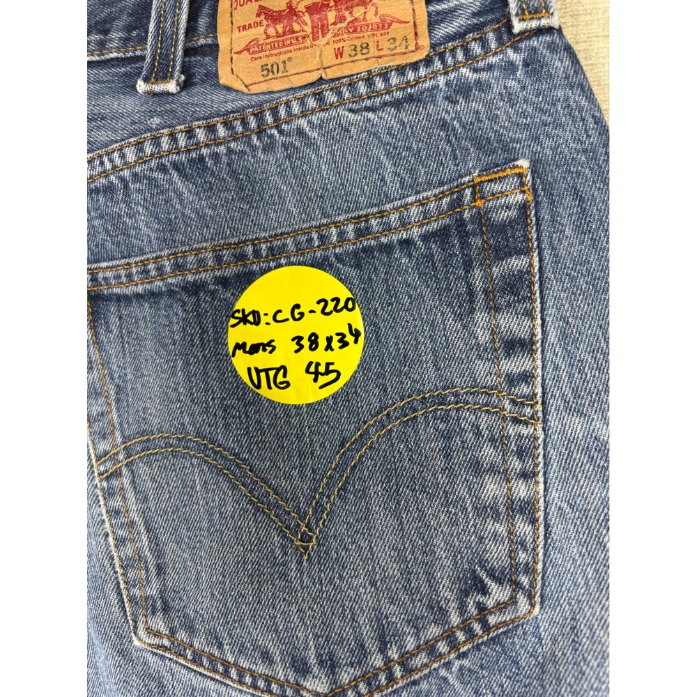 Vintage Levis‎ 501 Mens 38x34 Jeans Grungy Grain Light Washed denim Faded Pants - Picture 12 of 12